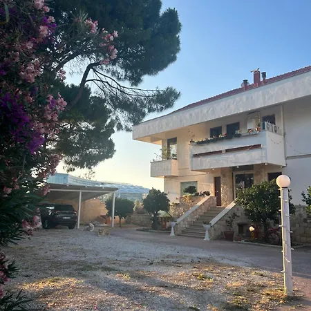 Bed & Breakfast La Casa Di Emanuella - & International *