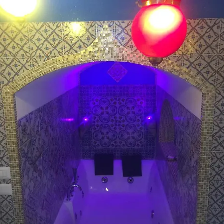 Bed and Breakfast La Casa Di Emanuella - & International